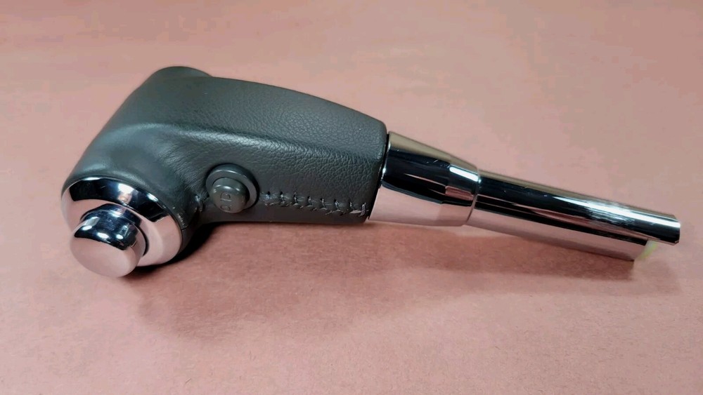 2005-2012 Nissan Pathfinder Xterra/05-18 Frontier Gear Shifter Handle Knob OEM