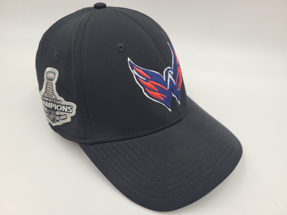 Washington Capitals 2018 Stanley Cup Champions Fanatics Flex Fitted M-L Hat Cap