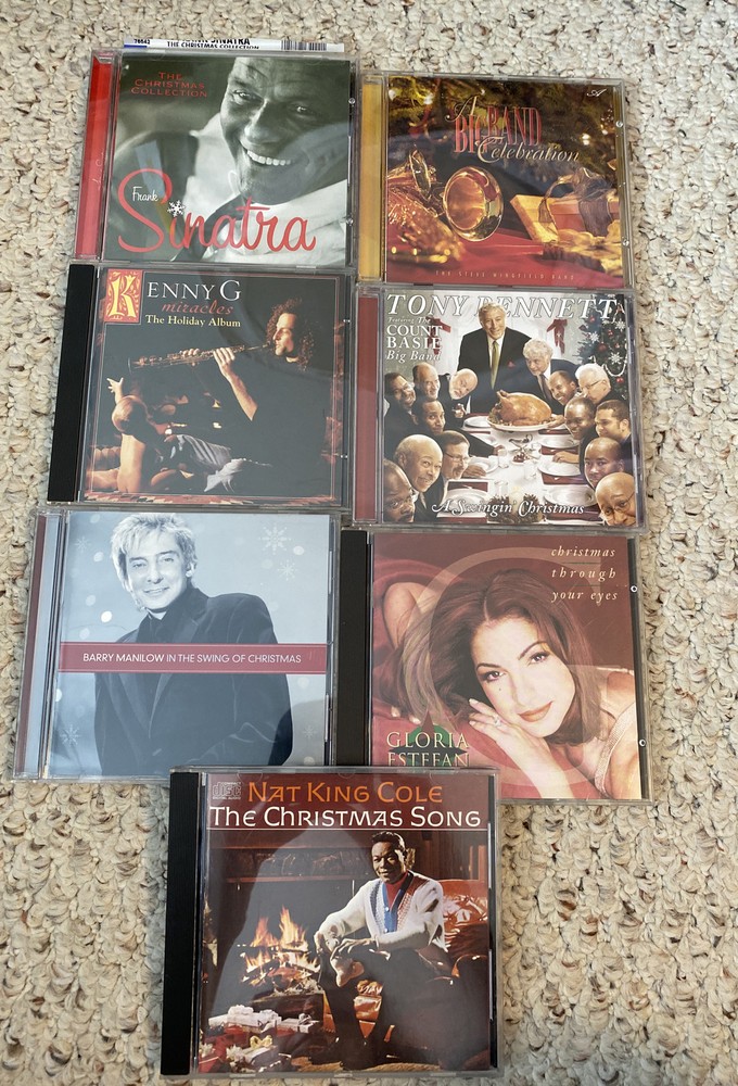 7 CD's Christmas Music Sinatra Bennett Manilow Estefan KennyG Nat King Cole