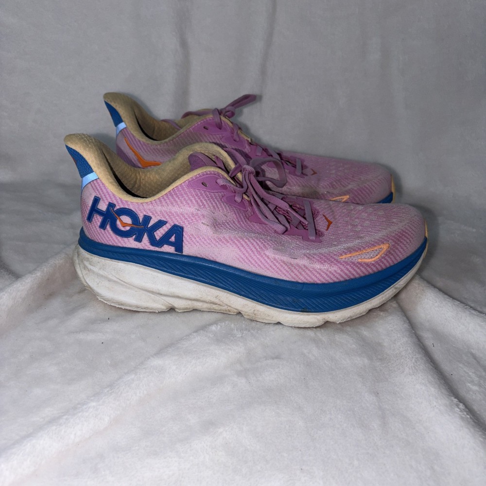 Hoka One One Clifton 9 Womens Running Sneaker Size 10B Pink Blue Low Top Comfort