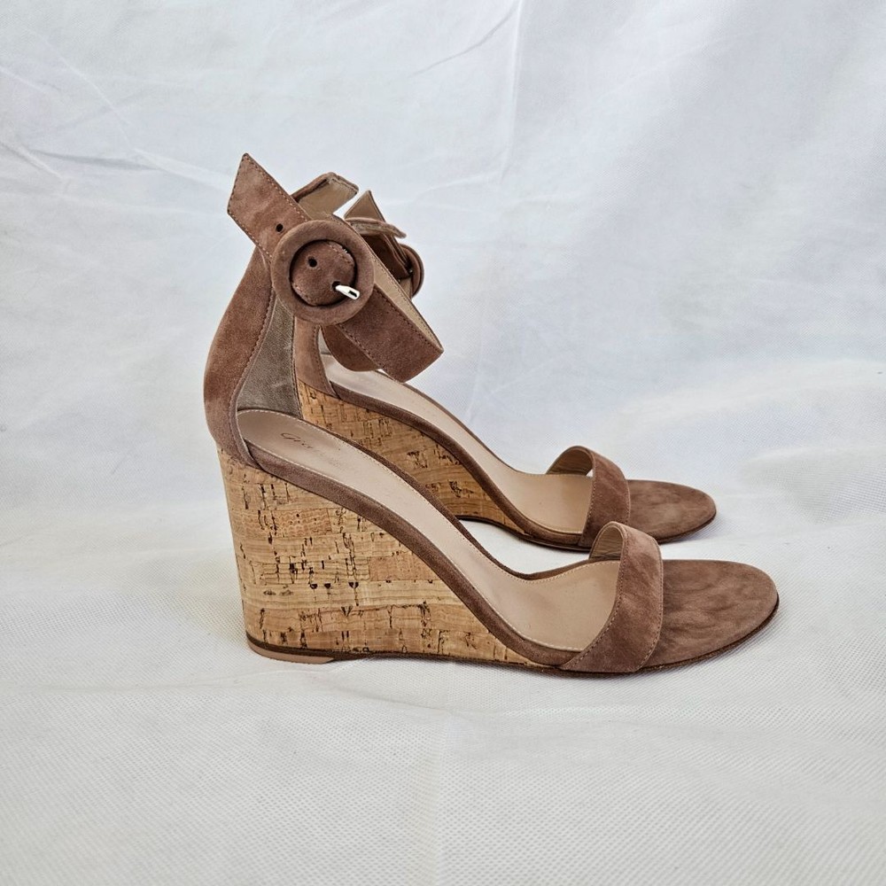 Gianvito Rossi Pink Suède Cork Wedge Sandals, 38