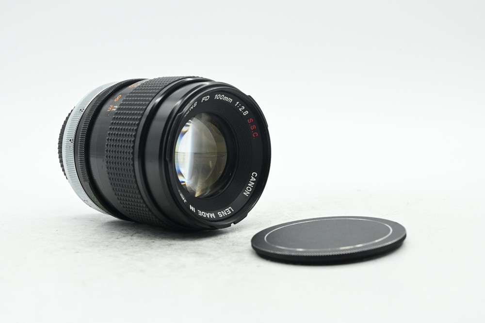 Canon FD 100mm f2.8 S.S.C. BL Lens SSC 845 Vintage Manual Focus