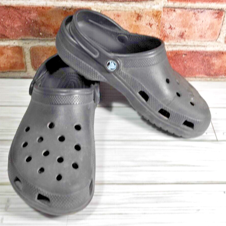 CROCS Black Slip On Shoes Clogs Unisex Size Men’s 6 Women’s 8