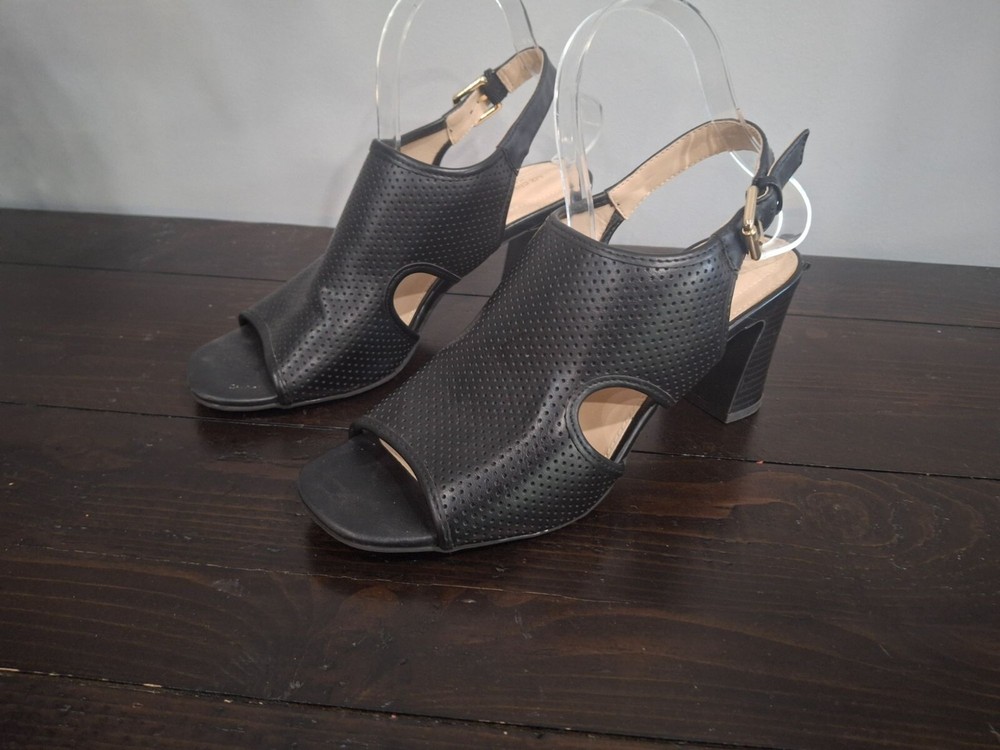 Liz Claiborne Womens Black Goldwin Heeled Sandals/Pre-owned, Sz. 8M EUC