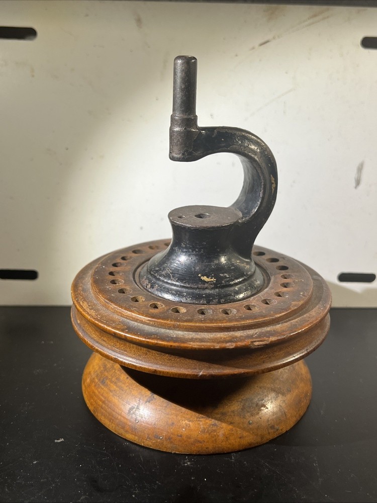 Vintage Watch Staking Tool and Cool  4” Wooden ROUND BASE w/ 25 Holes !!