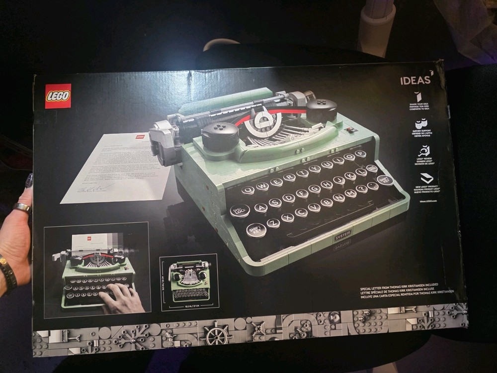 LEGO IDEAS Typewriter (21327) — Complete w/ Manual & Box — Retired Collector Set
