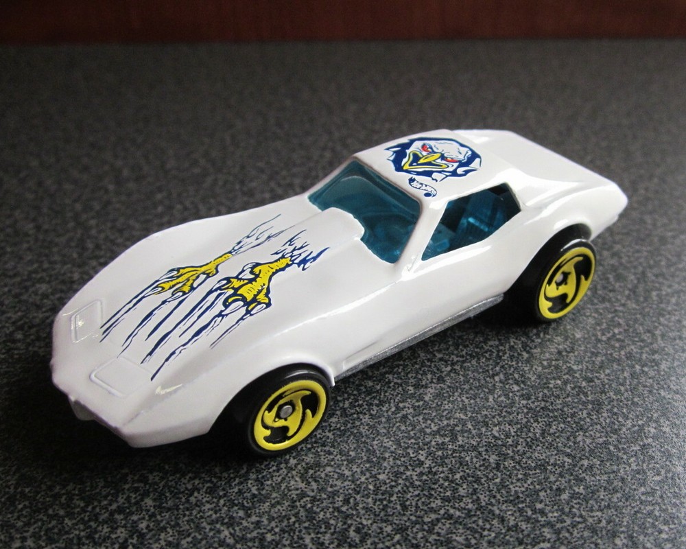 Hot Wheels 1975 Corvette; White; Loose; 1:64