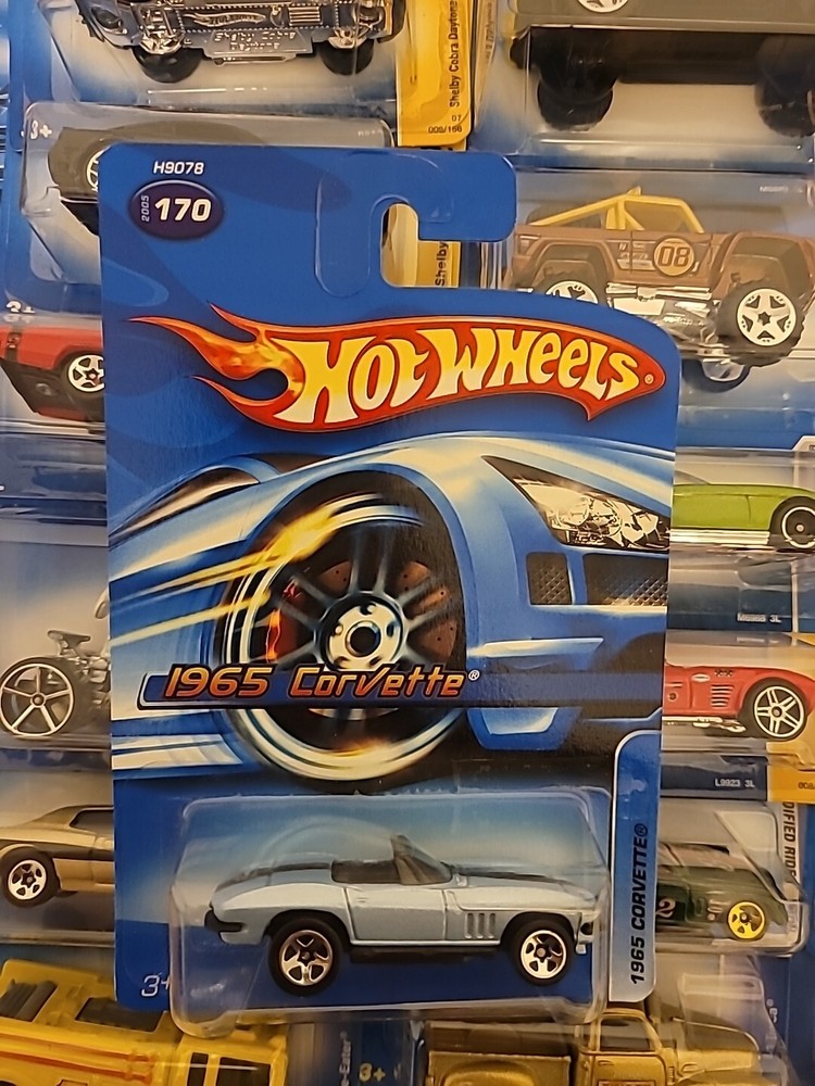 2005 Hot Wheels Blue 1965 Corvette Col #170 Diecast Car