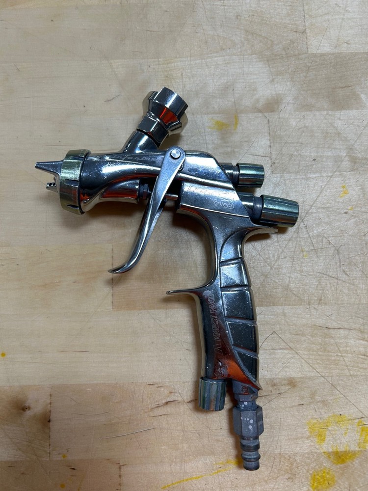 ANEST IWATA LS-400 Supernova Entech 5940 PININFARINA HVLP Gravity Spray Gun