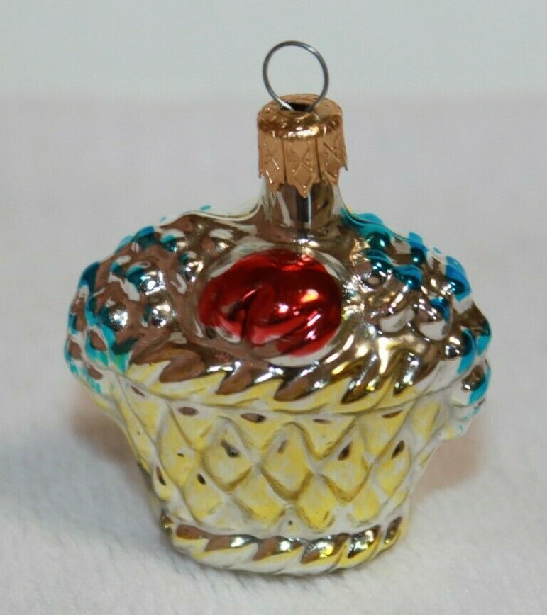 Vintage Figural Glass Fruit Basket Christmas Ornament Columbia