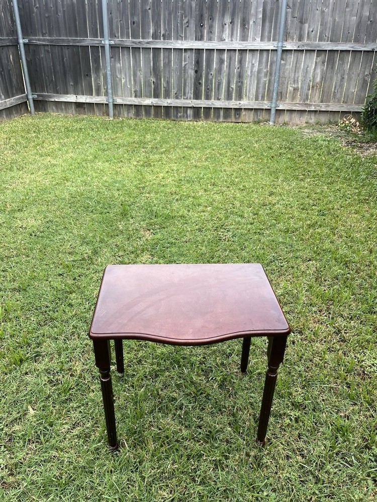 Traditional Mahogany Nesting Indoor Table 11.5x18x18 with Vintage Charm