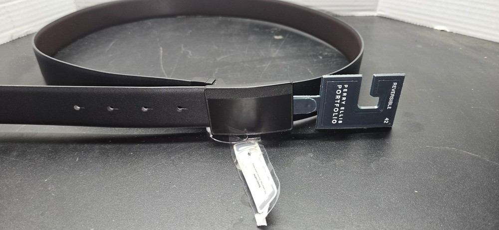 Perry Ellis Portfolio Belt Mens 42 Black Brown Reversible Bonded Leather Dress