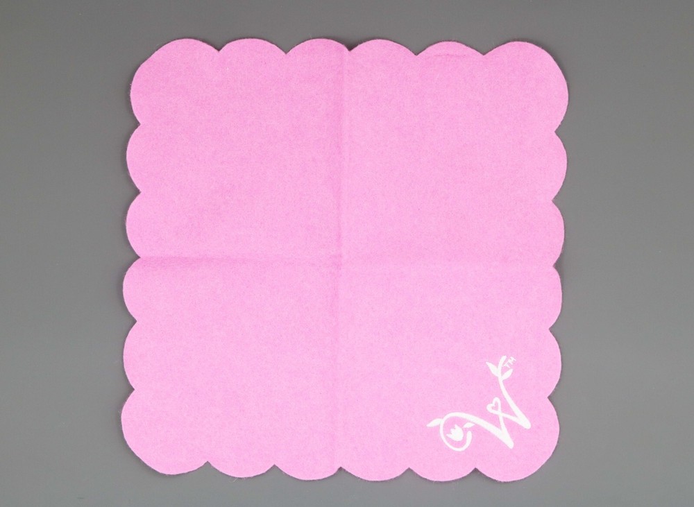 American Girl Wellie Wishers Garden Adventure Pink Picnic Blanket