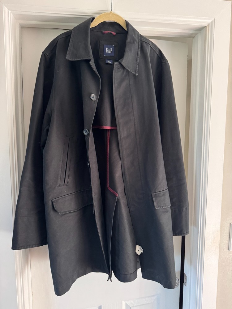 Men’s GAP Black Trench Coat Vintage- Size Large