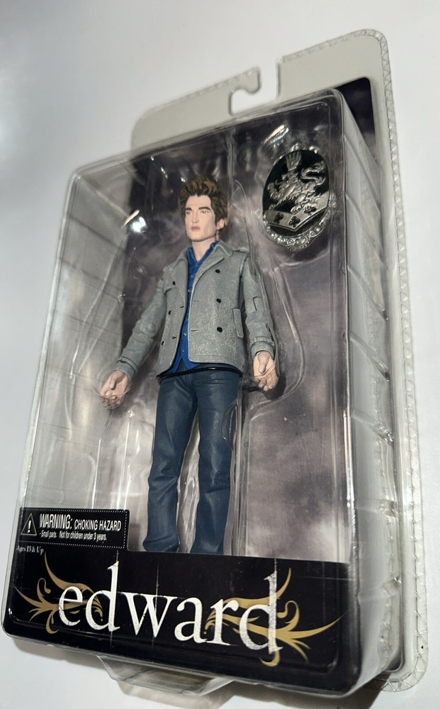 #8D NECA Twilight Edward 7