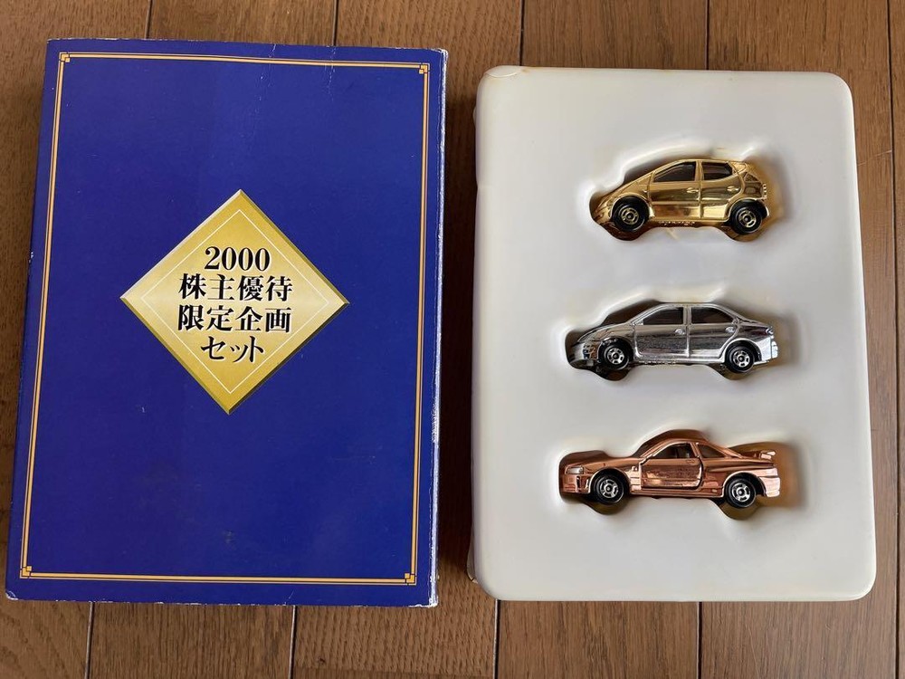 Miniature Car Tomica Set of 3 Gold Silver Bronze Limited 2000 Very Good Cond