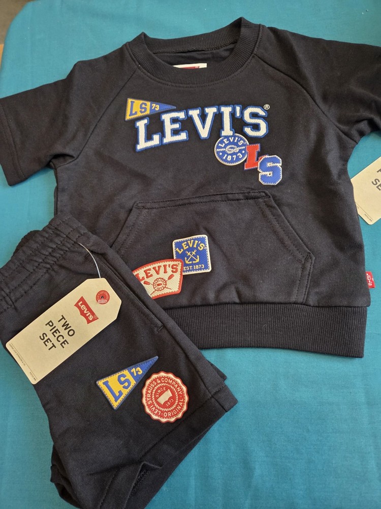 Levis Kids 2-piece Set. 2T. NWT. Black.         #692