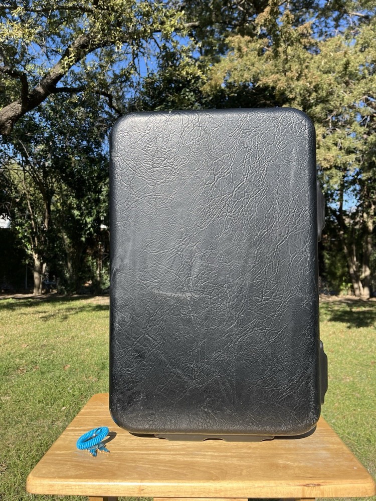 Samsonite Profile II Rolling  Wheeled Luggage Travel Hard Shell Suitcase W/ Keys