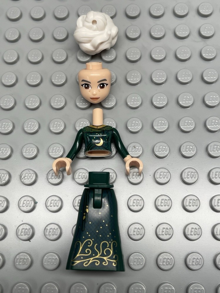 LEGO. Wicked. Madame Morrible (wck006) Minifigure from 75684. Never Assembled.