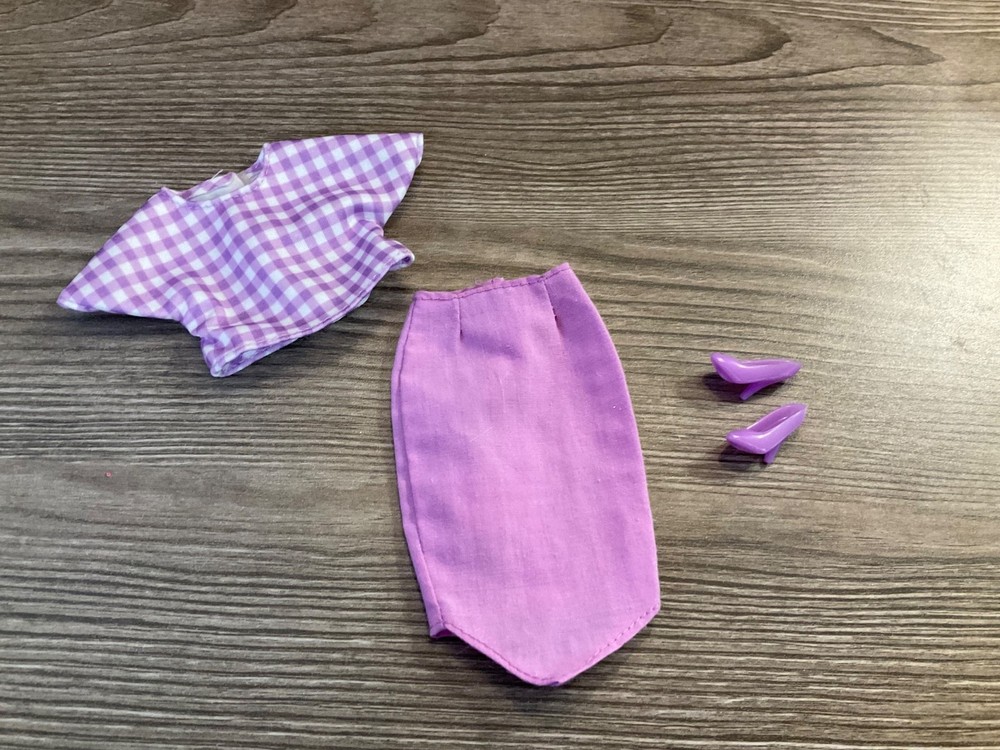 Mattel Barbie Doll  Clothes Top Shirt Skirt Shoes Outfit Set Lot