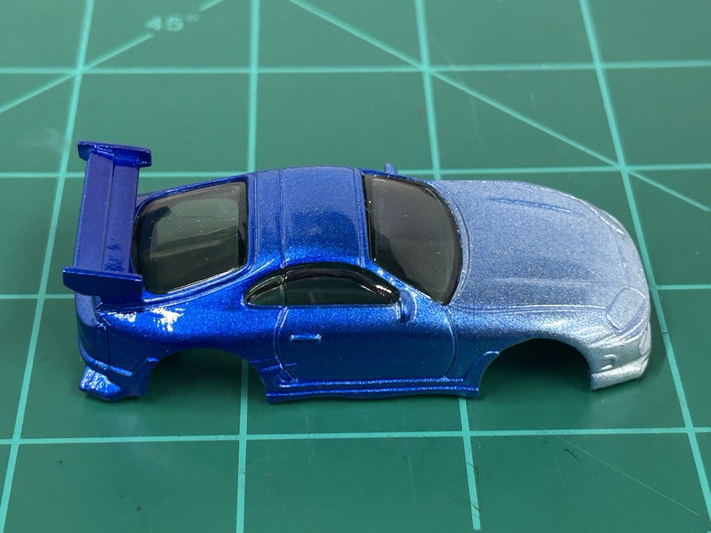 Auto World Custom  Slot Car Body Fits Xtraction AFX HO Slot Car Chassis