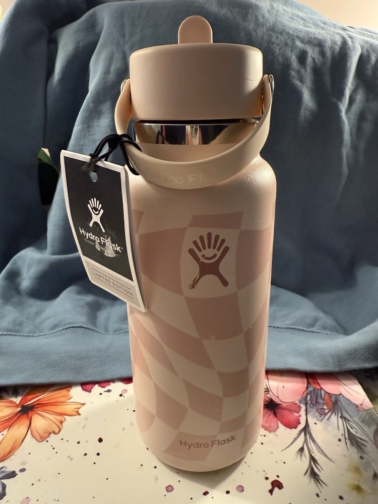 HYDRO FLASK LIMITED EDITION BOTTLE/32oz/NEW!!