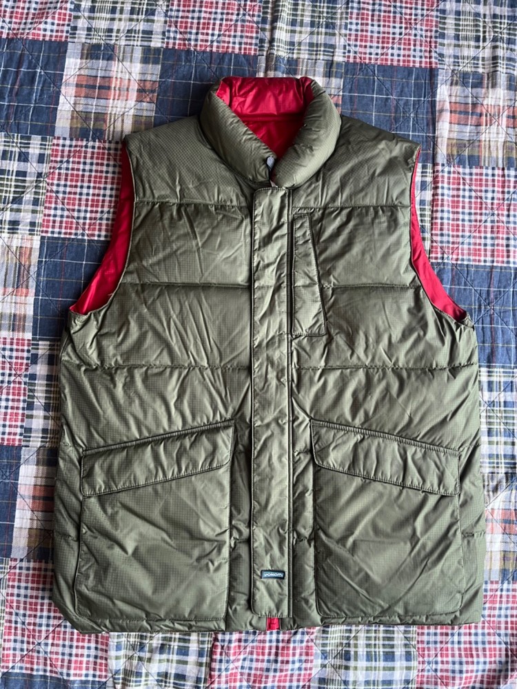 New Volcom Snow Snowboarding Reversible Puffer Vest Men’s Size L
