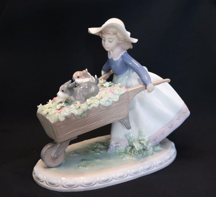 Lladro I'll Give You a Ride Porcelain Figurine