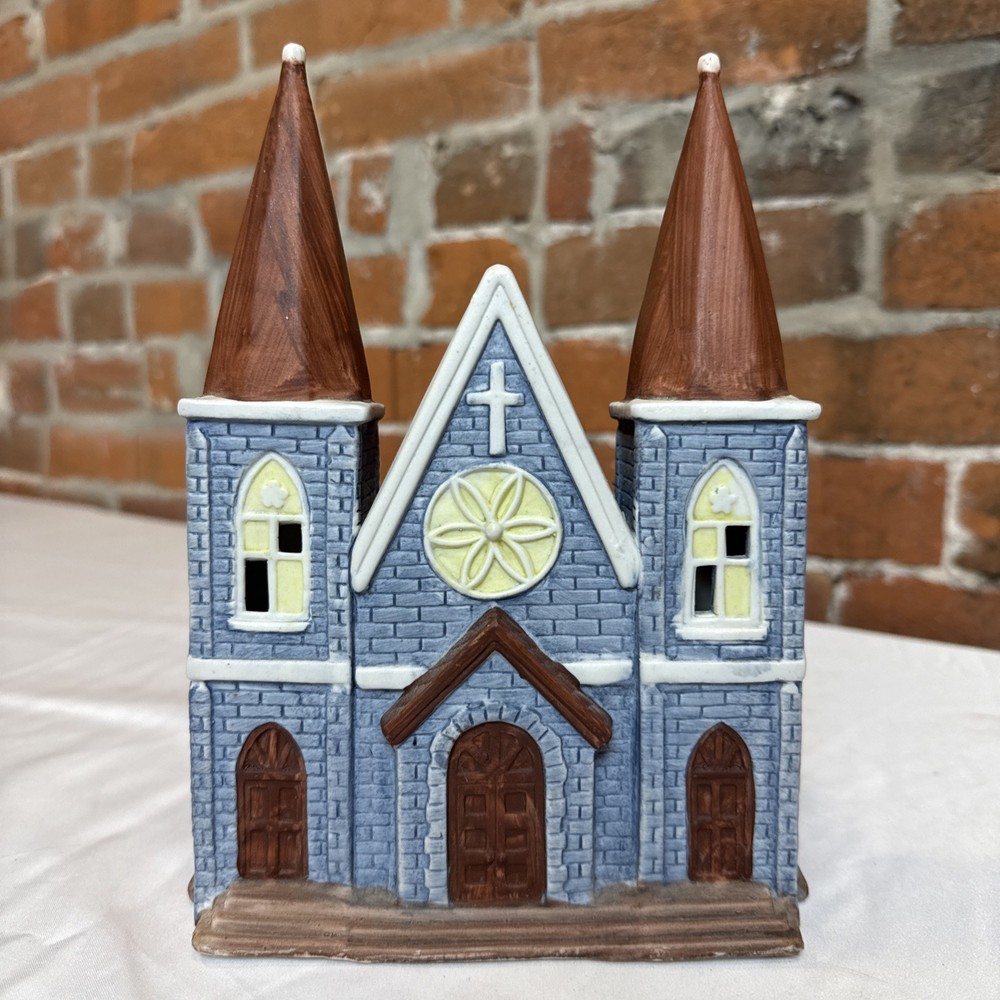 Dickens of London Christmas Village Lighted St. James Church House Vintage