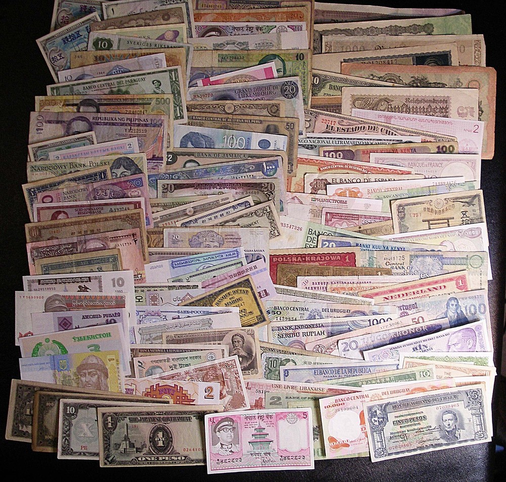 110+ all different World Banknotes CURRENCY #15363