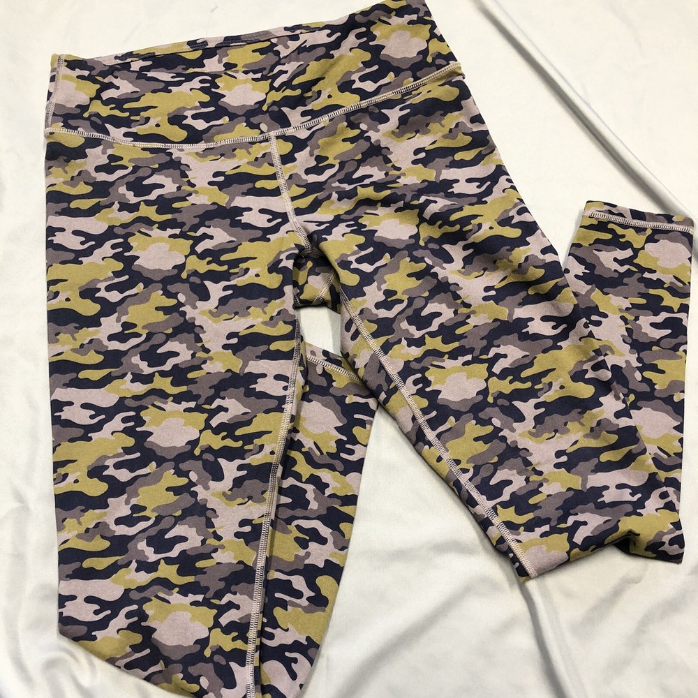 Fabletics Womens Purple Camo Compression Leggings Size M