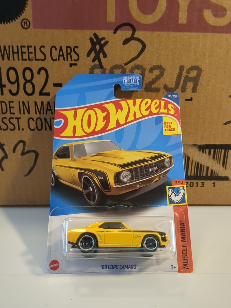 2023 HOT WHEELS 1969 Copo Camaro 2/10 Muscle Mania 193/250 Diecast Mattel