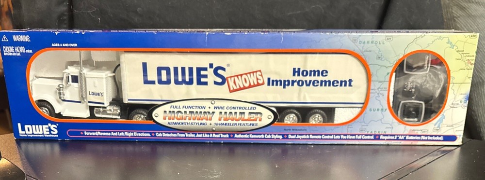 Lowe's KNOWS Stores Remote Control Toy Truck 18 WHEELER SEALED 23”x6”x4