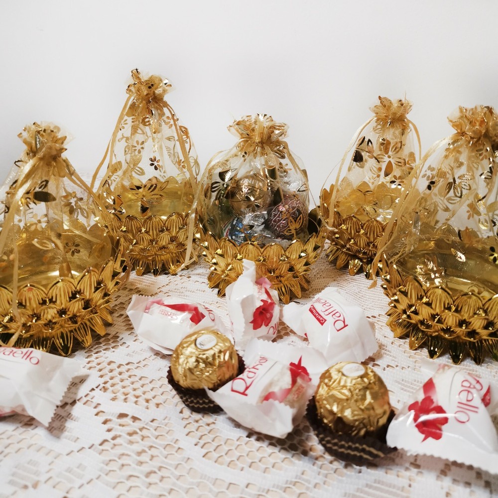 Lots 12pcs Gold Flower Candy Box Favor For Kids Baby Shower Wedding Birthday