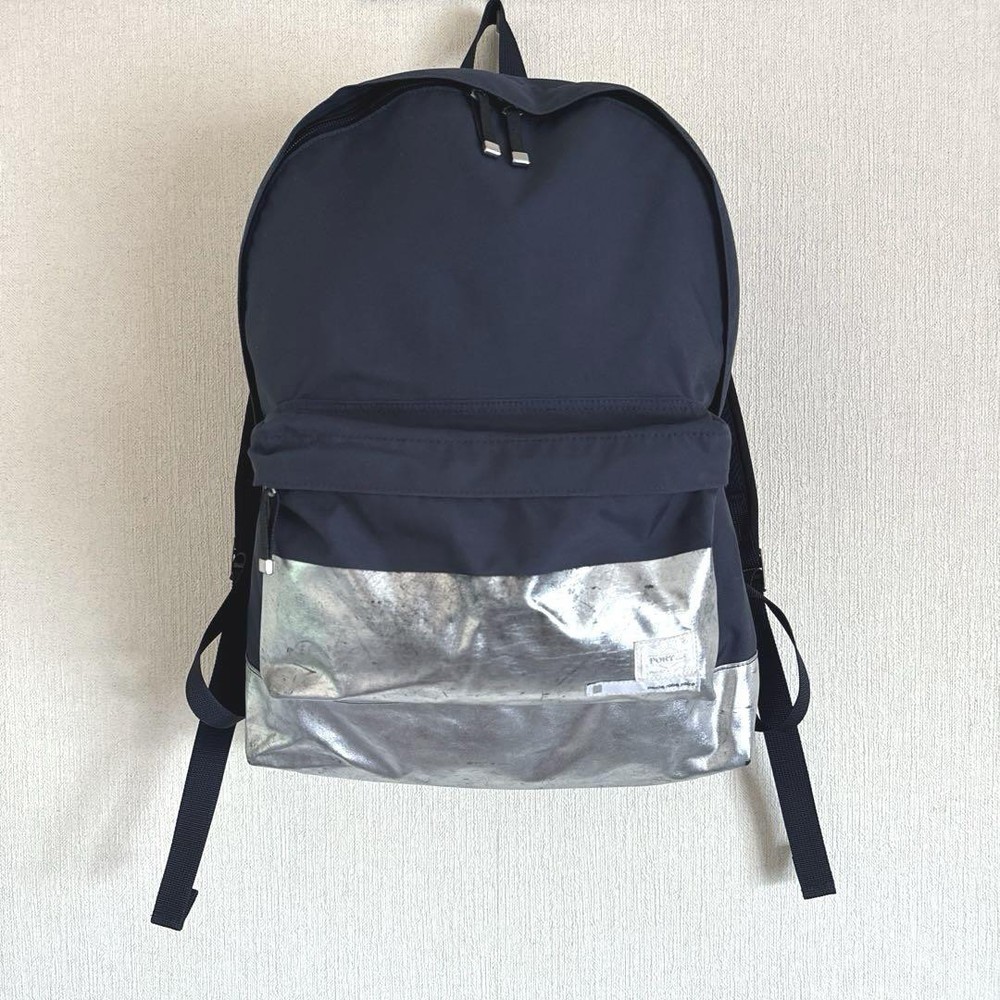 Petit Robe Noire x Porter Silver Foil Print Backpack PRI0807