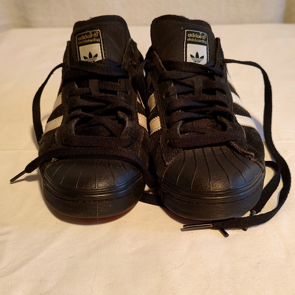 adidas skateboarding shoes suede black and white mens 5.5
