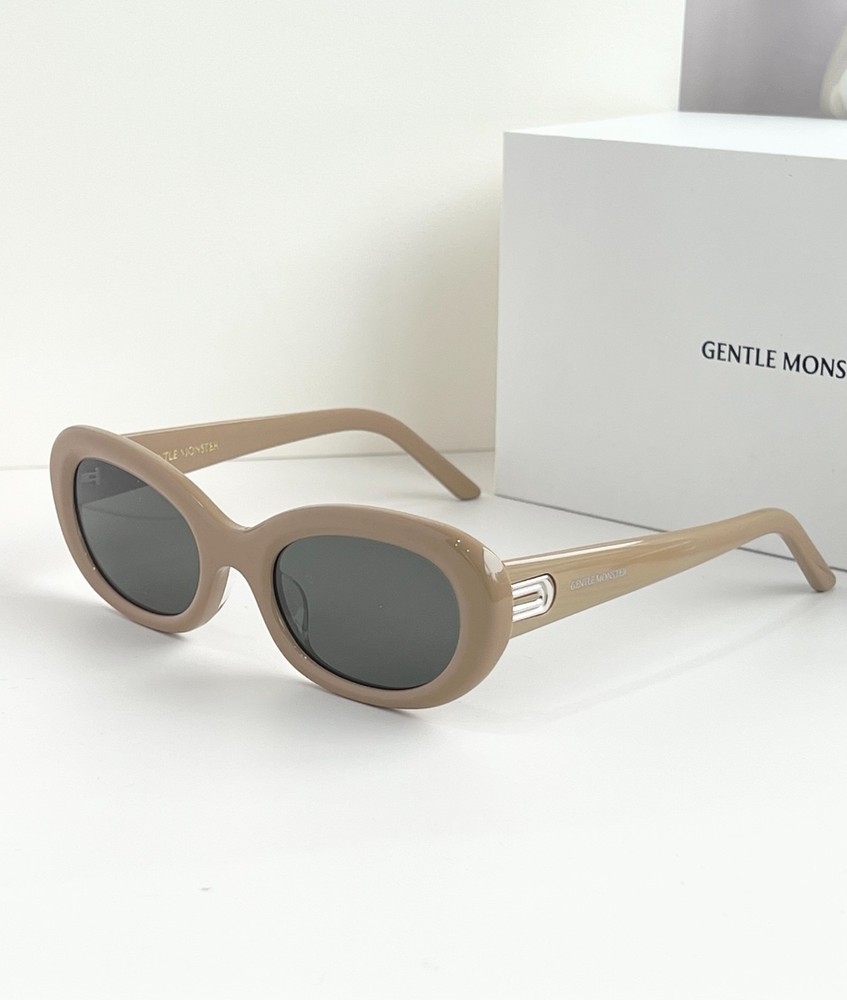 GENTLE MONSTER Style Unisex Sunglasses - MODEL：SAVAGE - SIZE: 52口23-147