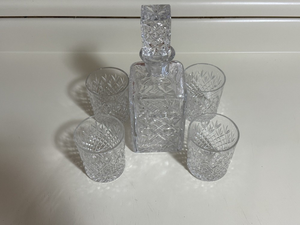 Whiskey wine decanter set with stopper and 4 cordial glasses #44 🥃