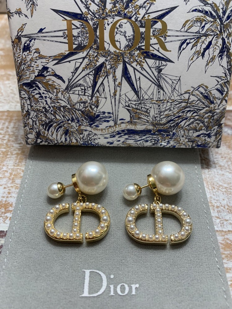 Dior Fashion Tribales Earrings Gold-Finish Metal and White Resin Pearls