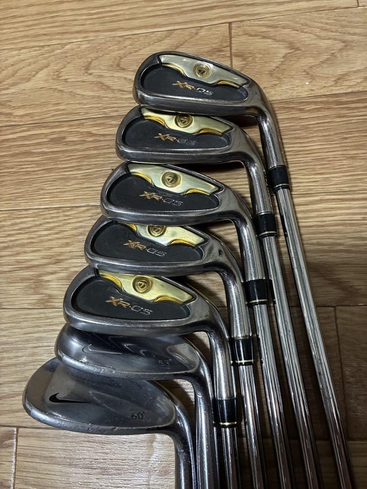 TaylorMade XR05 Nike Wedge 53 & 60 Iron Golf Set