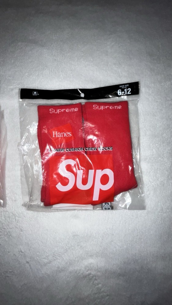 Supremë Red Socks 2 Pack! 6-12 Shoe Size!