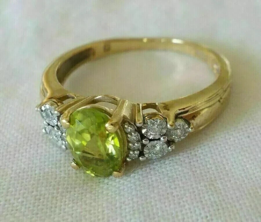 2Ct Oval Cut Simulated Peridot Women's Wedding Band Ring 14K Yellow Gold Plated