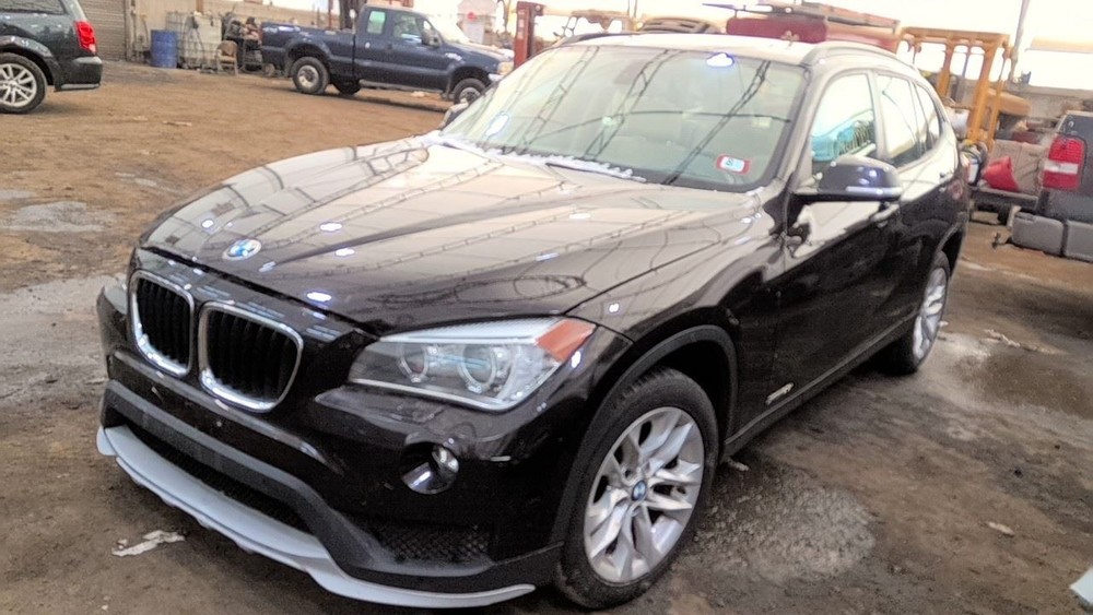 (LOCAL PICKUP ONLY) Driver Left Front Door Fits 12-15 BMW X1 6950861