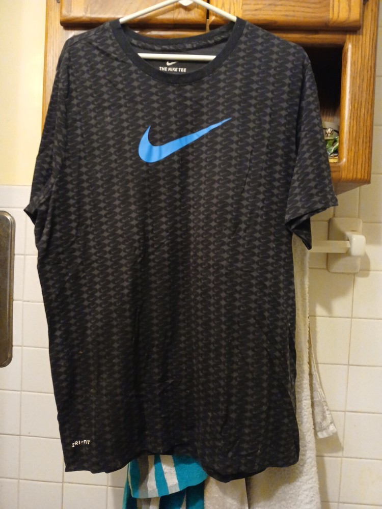 Nike Dri Fit Xlarge T Shirt