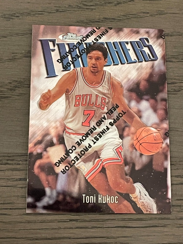1997-98 Topps Finest Silver Toni Kukoc #142 Chicago Bulls NBA Card