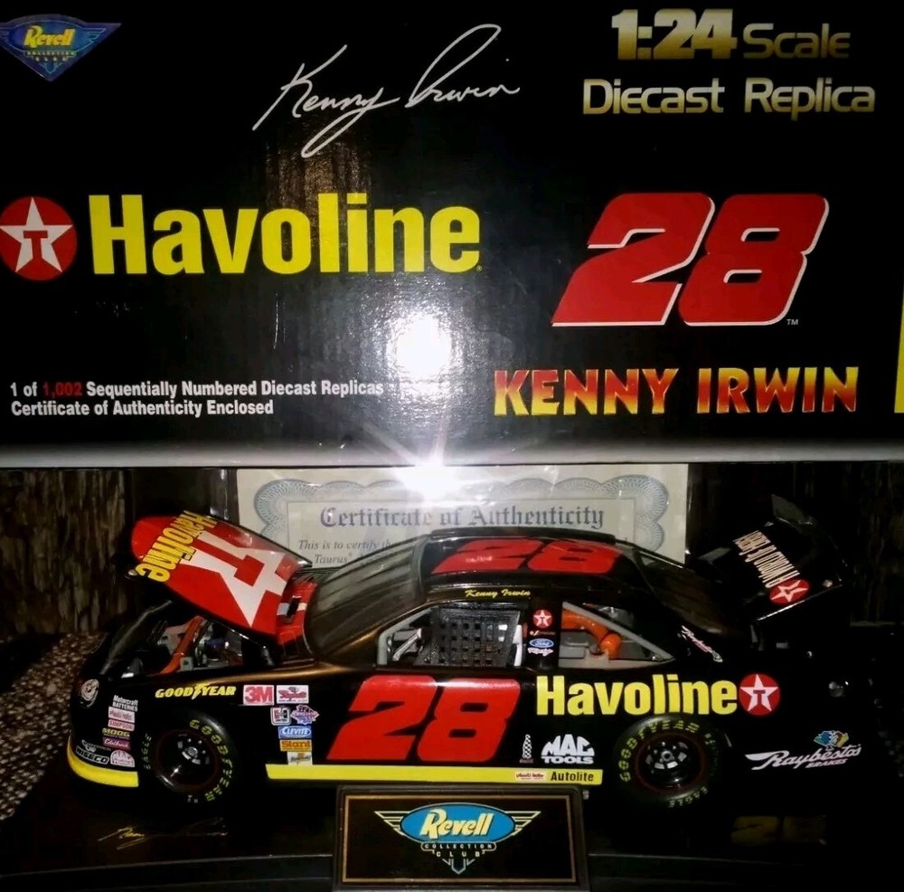 NASCAR Die Cast 1:24 Kenny Irwin #28 Texaco Havoline 1998 Revell Club 1/1002 COA