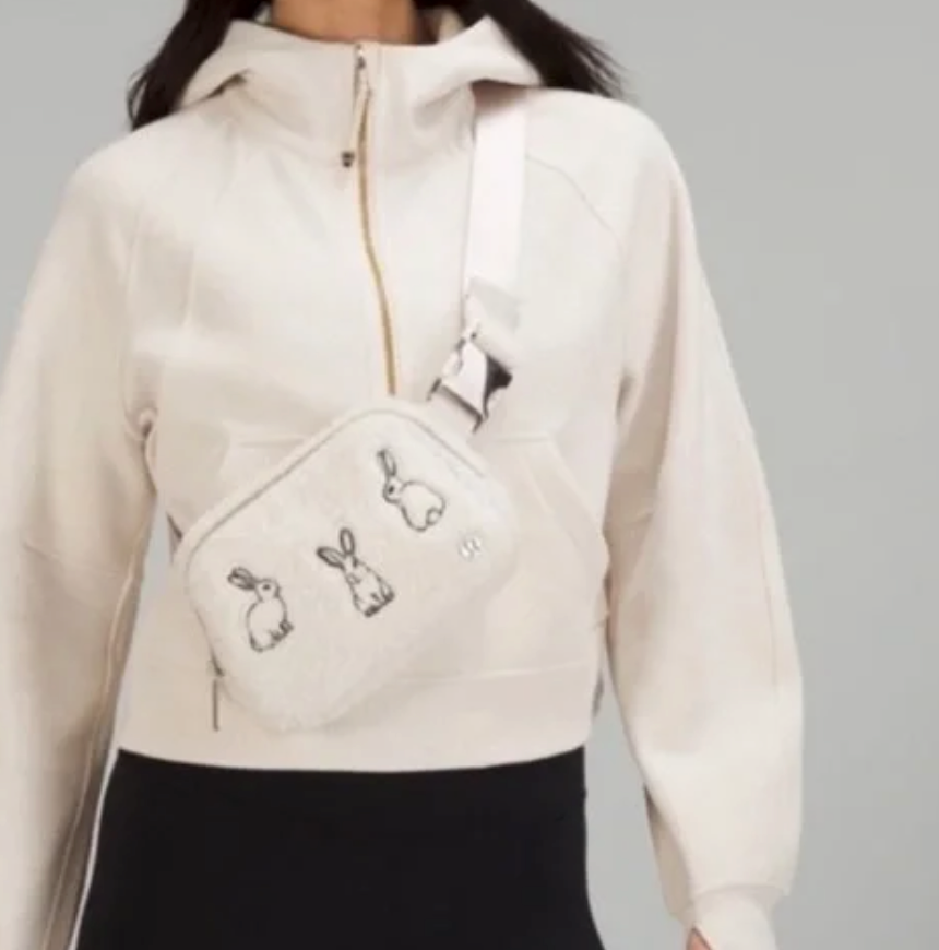 Lululemon Everywhere Belt Bag 1L Fleece Lunar New Year Rabbit Edition-image