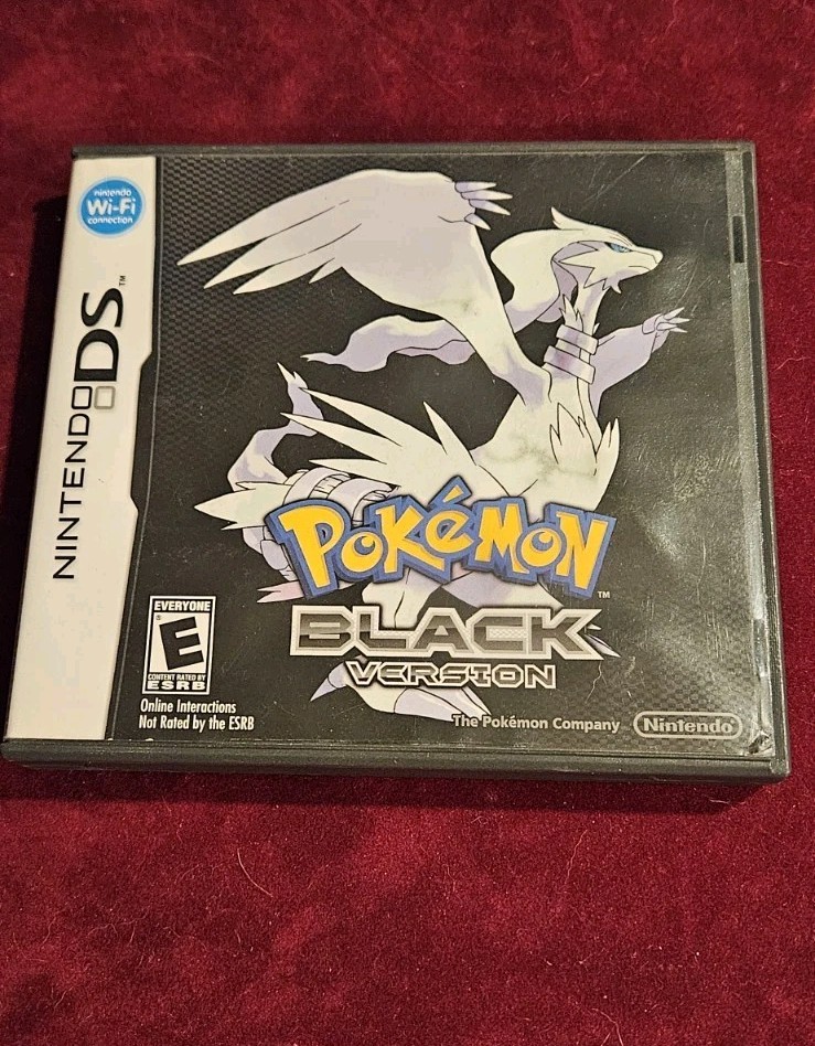 Pokemon Black Version Game Case & Manual  - Nintendo DS Complete