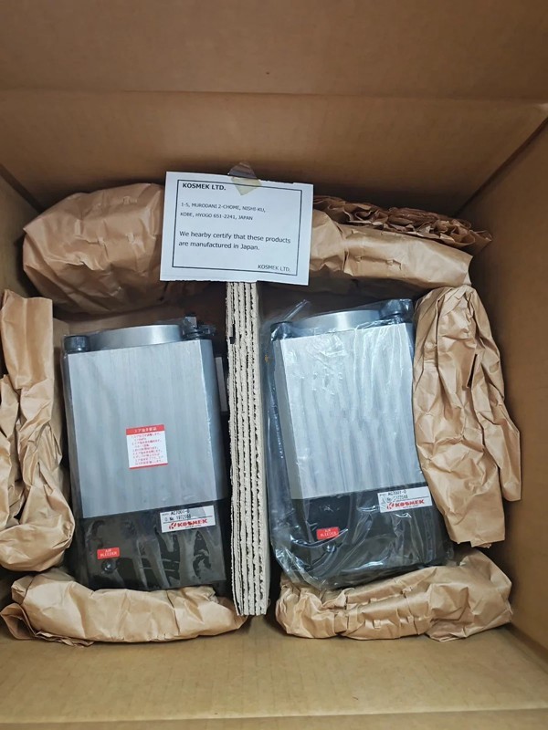 KOSMEK New original pneumatic pump AC7001-0 UPS or DHL fast delivery