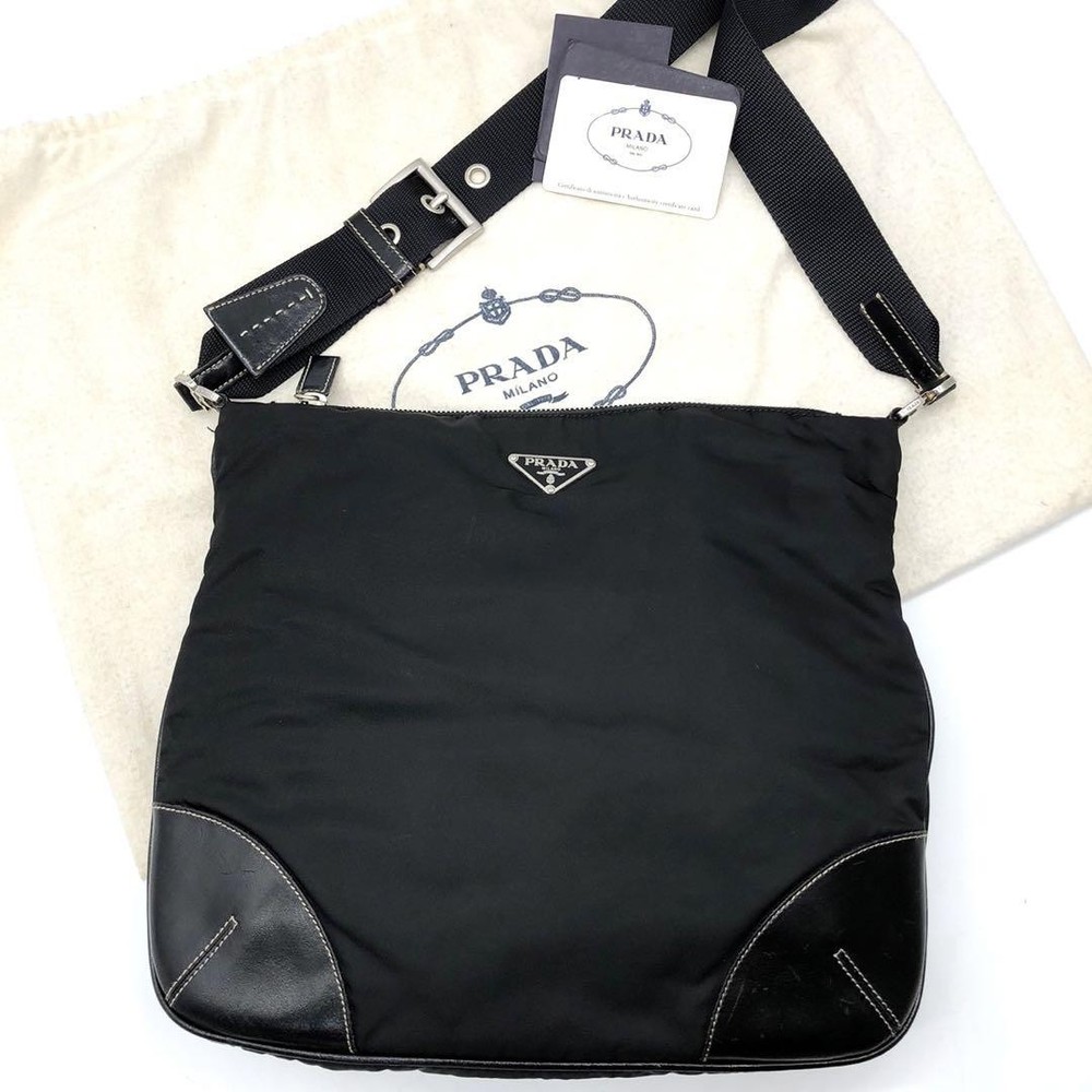 Prada Black Nylon Leather Triangle Logo Shoulder Bag Pre-Owned